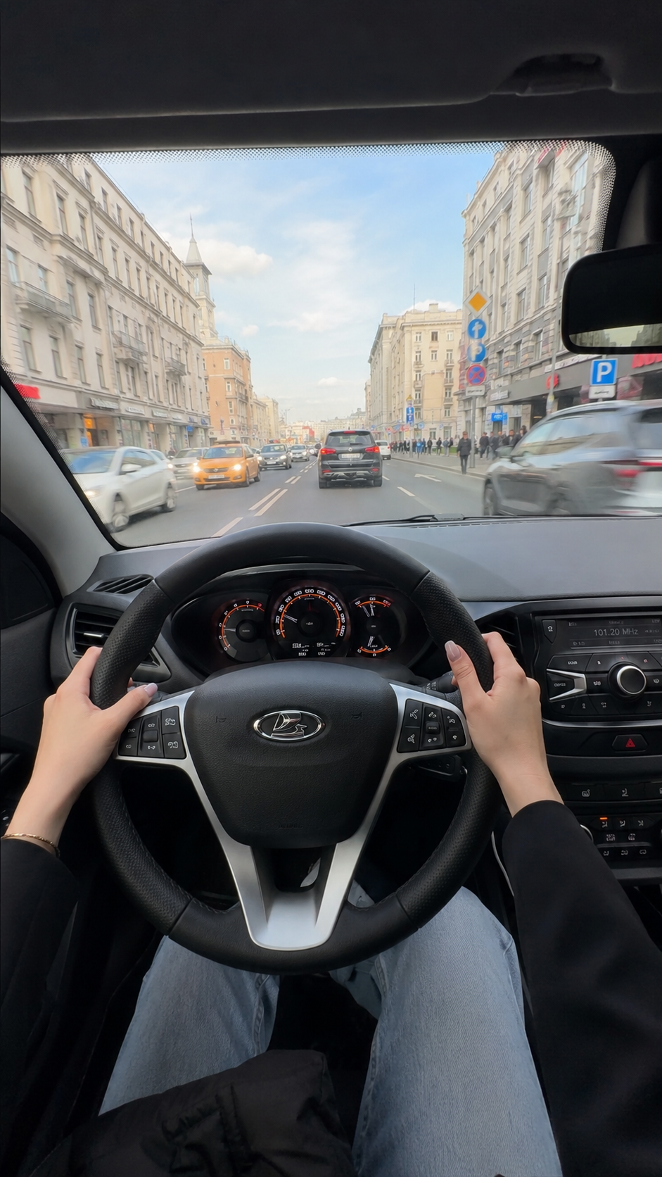 POV-фото девушки за рулём Лады Веста, сгенерированное по собранному промту.